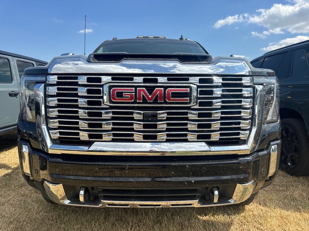 2025 GMC Sierra 2500 HD Denali