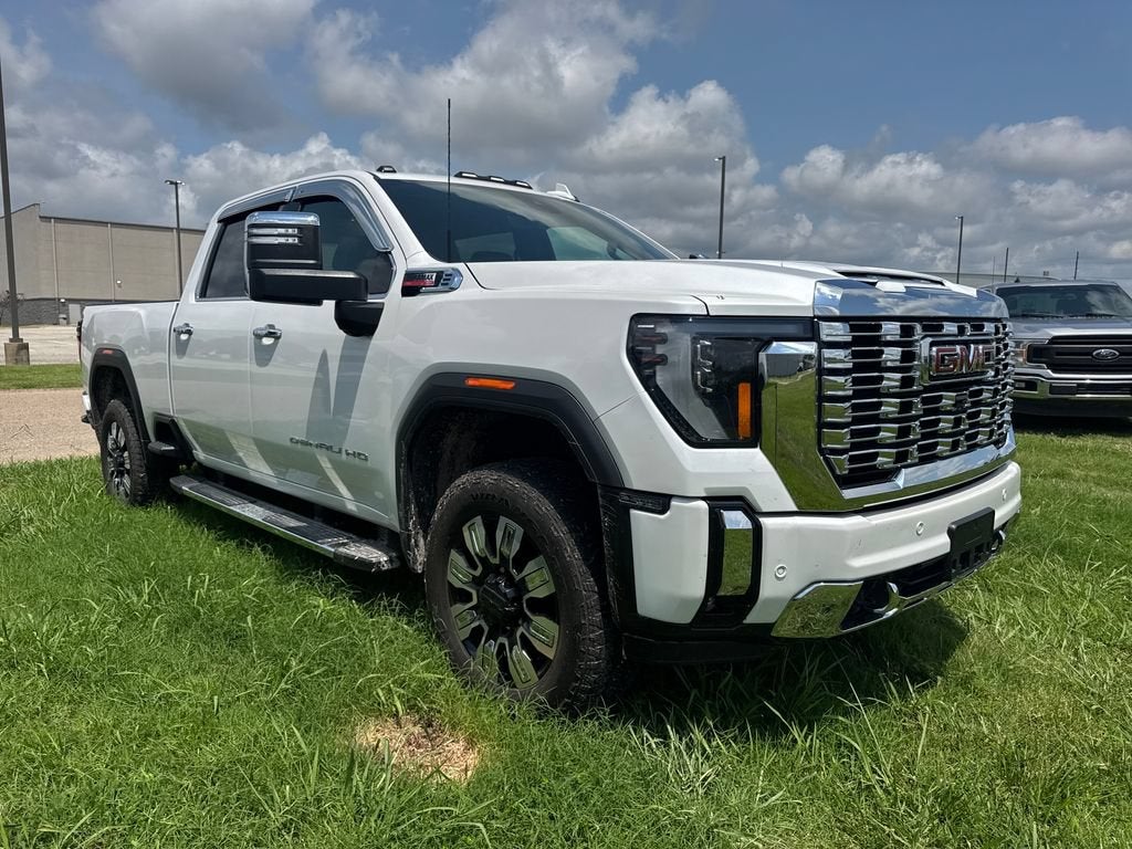 2025 GMC Sierra 2500 HD Denali