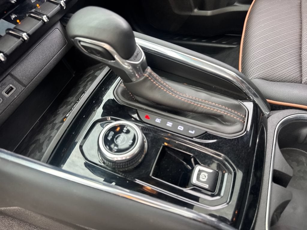 2023 GMC Canyon 4WD AT4