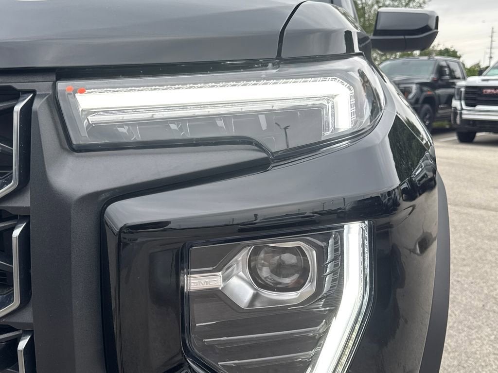 2024 GMC Canyon AT4