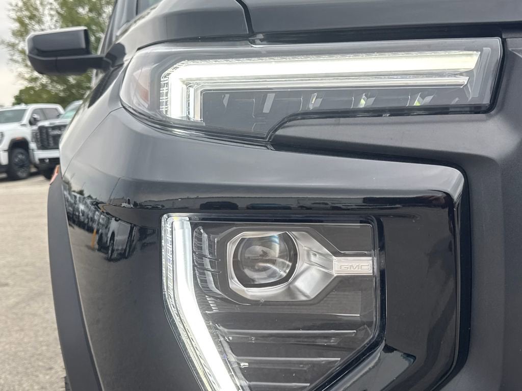 2024 GMC Canyon AT4
