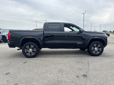2024 GMC Canyon AT4