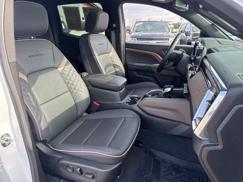 2024 GMC Canyon Denali