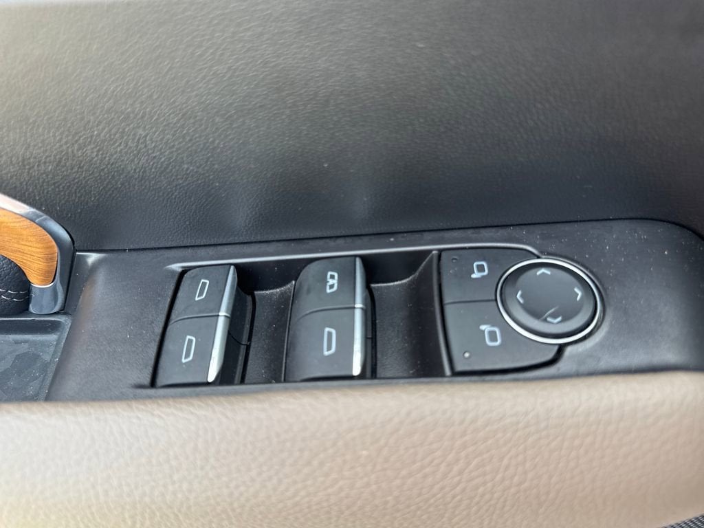 2024 GMC Canyon Denali