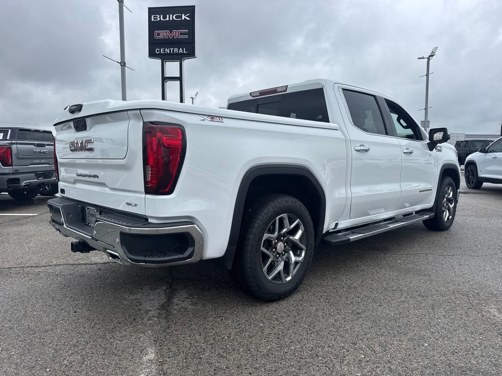 2024 GMC Sierra 1500 SLT
