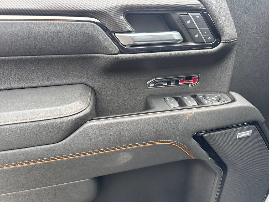 2023 GMC Sierra 1500 AT4