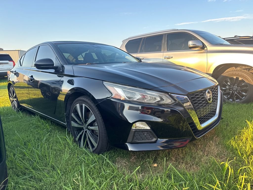 2022 Nissan Altima 2.5 SR