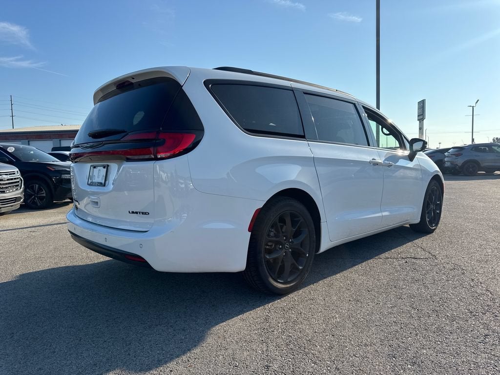 2025 Chrysler Pacifica Limited