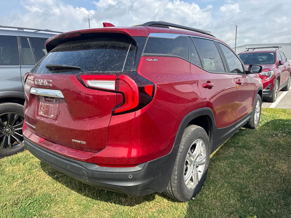 2022 GMC Terrain SLE