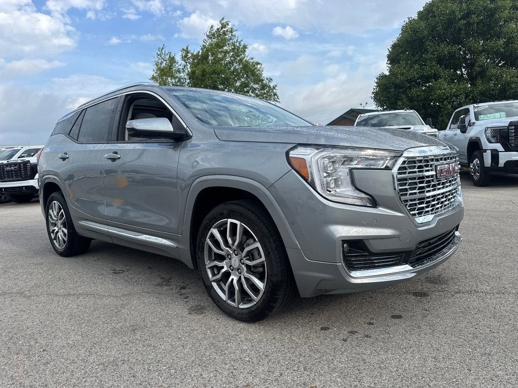 2023 GMC Terrain Denali