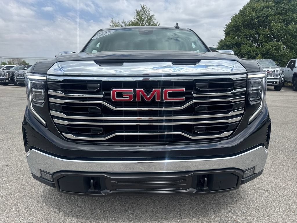 2022 GMC Sierra 1500 SLT