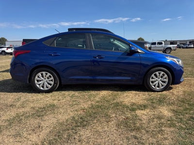 2021 Hyundai Accent SE