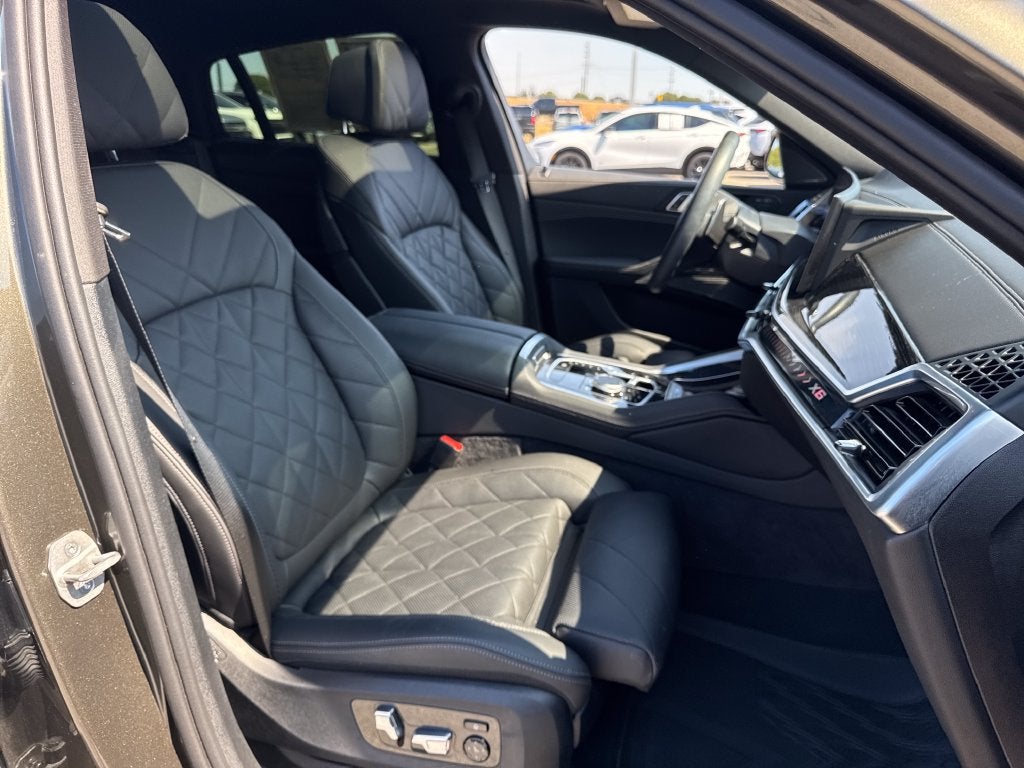 2024 BMW X6 xDrive40i