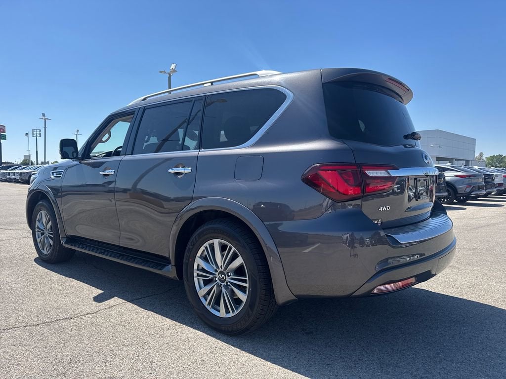 2024 INFINITI QX80 LUXE