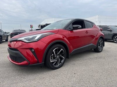 2022 Toyota C-HR XLE