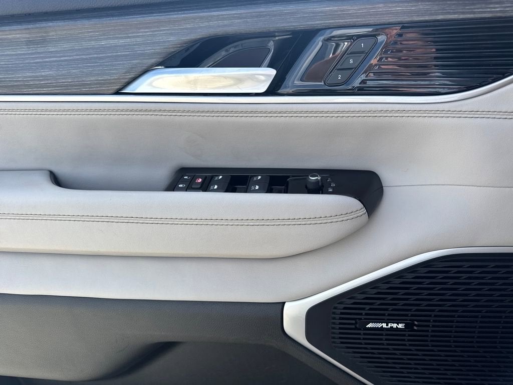 2024 Jeep Wagoneer Series II