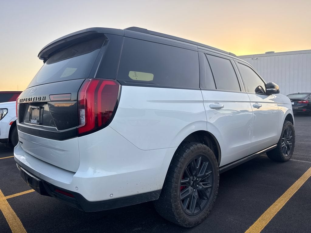 2025 Ford Expedition Platinum