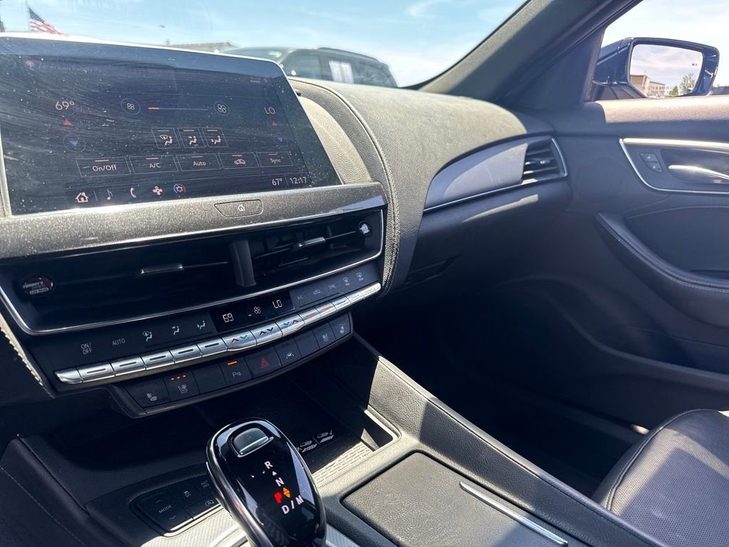 2022 Cadillac CT5 Premium Luxury