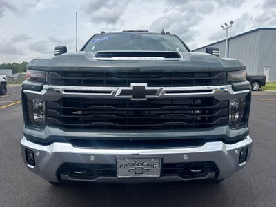 2025 Chevrolet Silverado 3500 HD LT