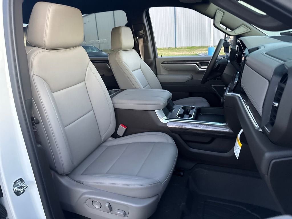 2026 Chevrolet Silverado 3500 HD LTZ DRW