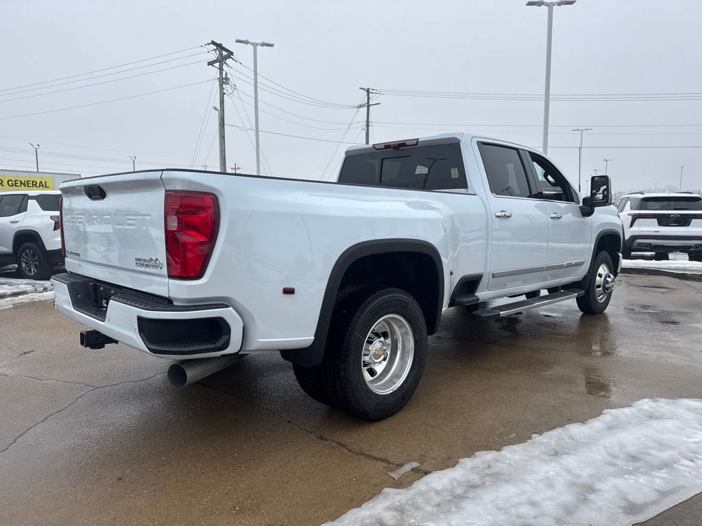 2026 Chevrolet Silverado 3500 HD High Country DRW