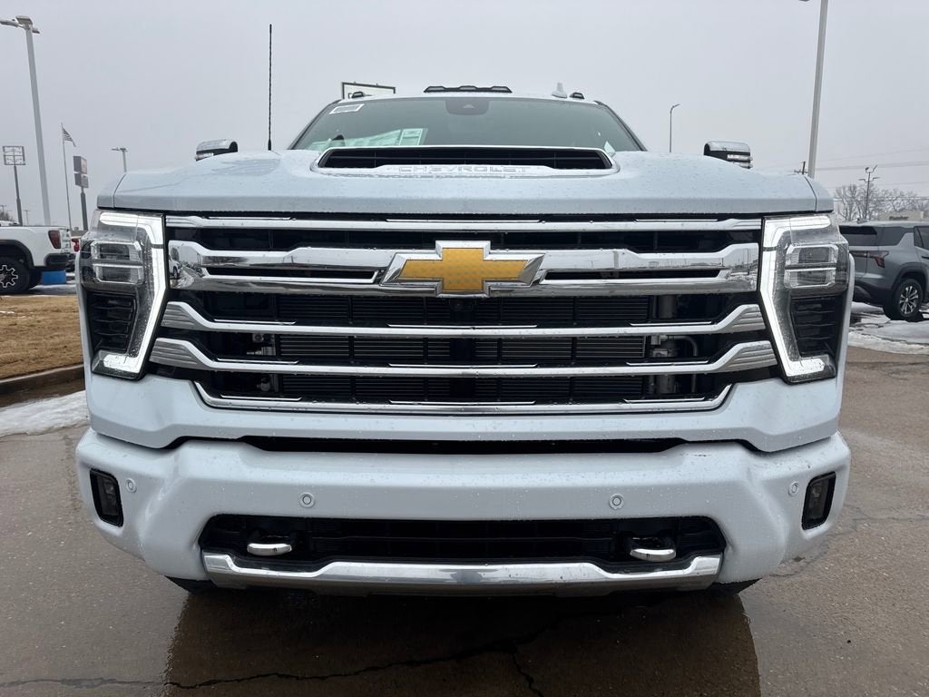 2026 Chevrolet Silverado 3500 HD High Country DRW