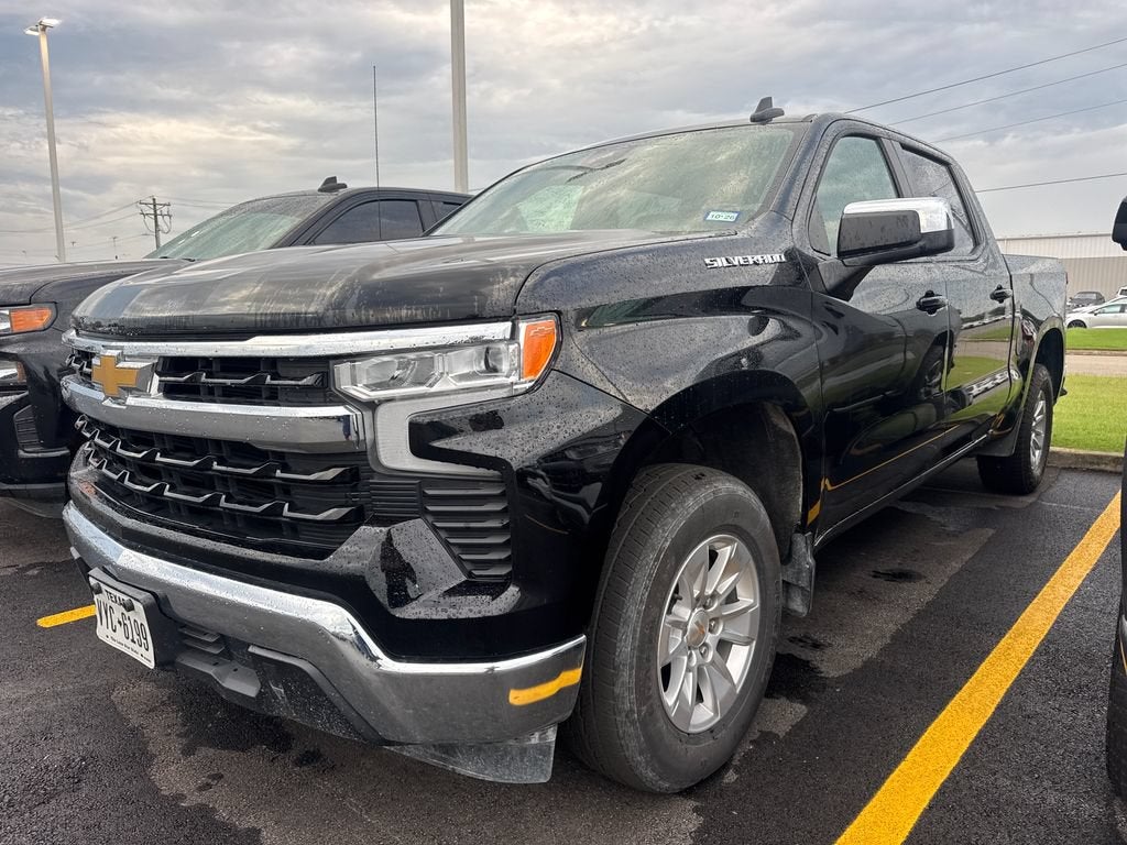 2025 Chevrolet Silverado 1500 LT