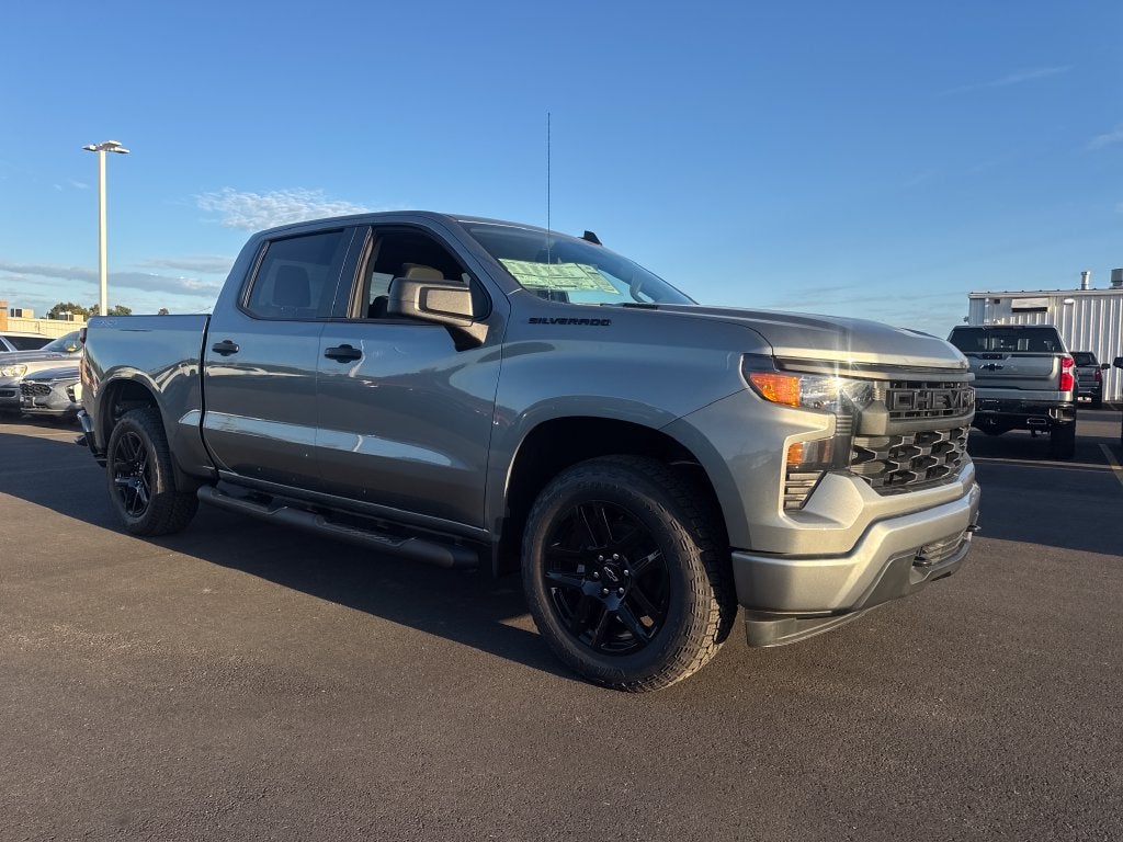 2026 Chevrolet Silverado 1500 Custom