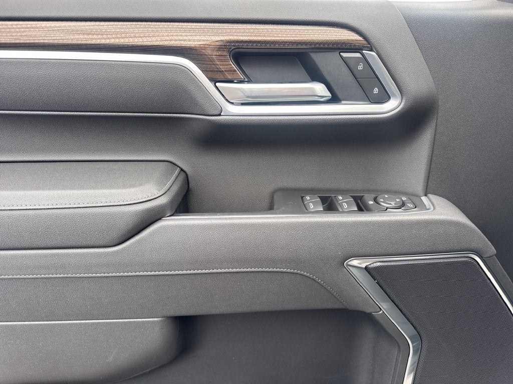 2026 Chevrolet Silverado 1500 RST - Photo 17