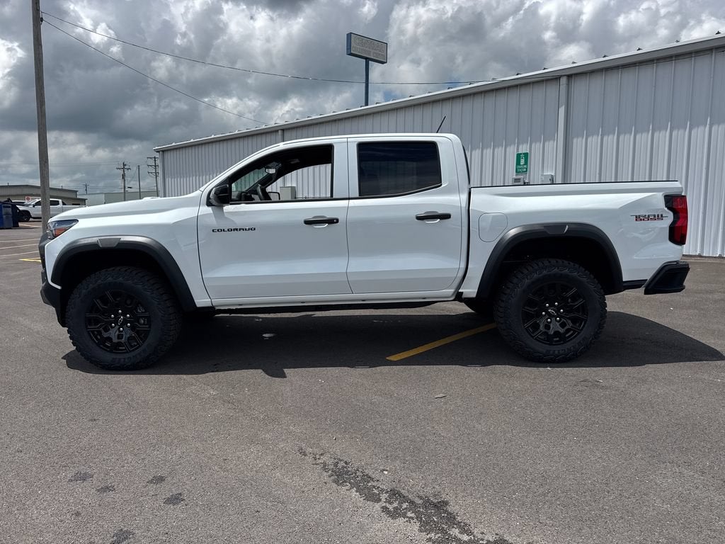2026 Chevrolet Colorado Trail Boss - Photo 4