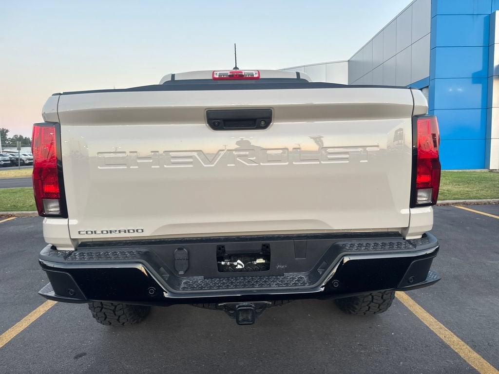 2026 Chevrolet Colorado Trail Boss - Photo 7
