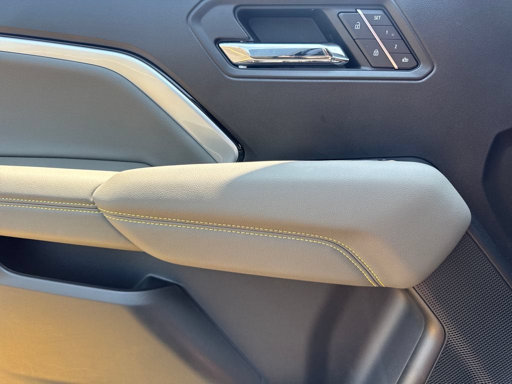 2026 Chevrolet Colorado ZR2 - Photo 19