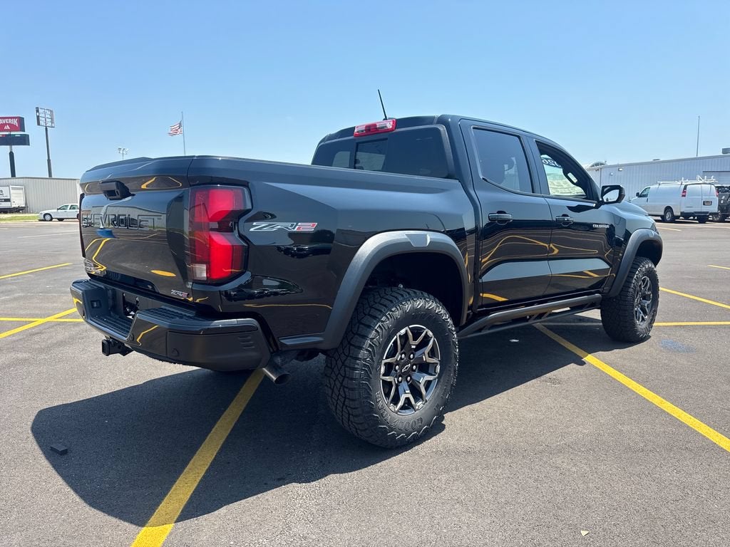 2026 Chevrolet Colorado ZR2 - Photo 7