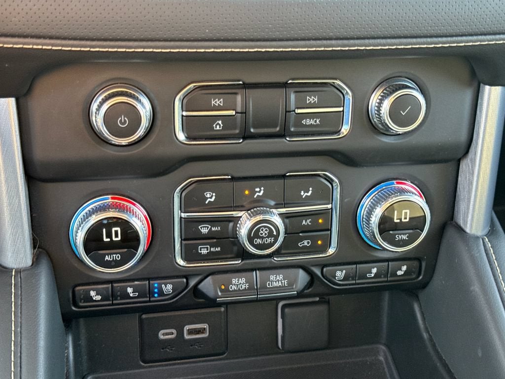 2024 GMC Yukon SLT