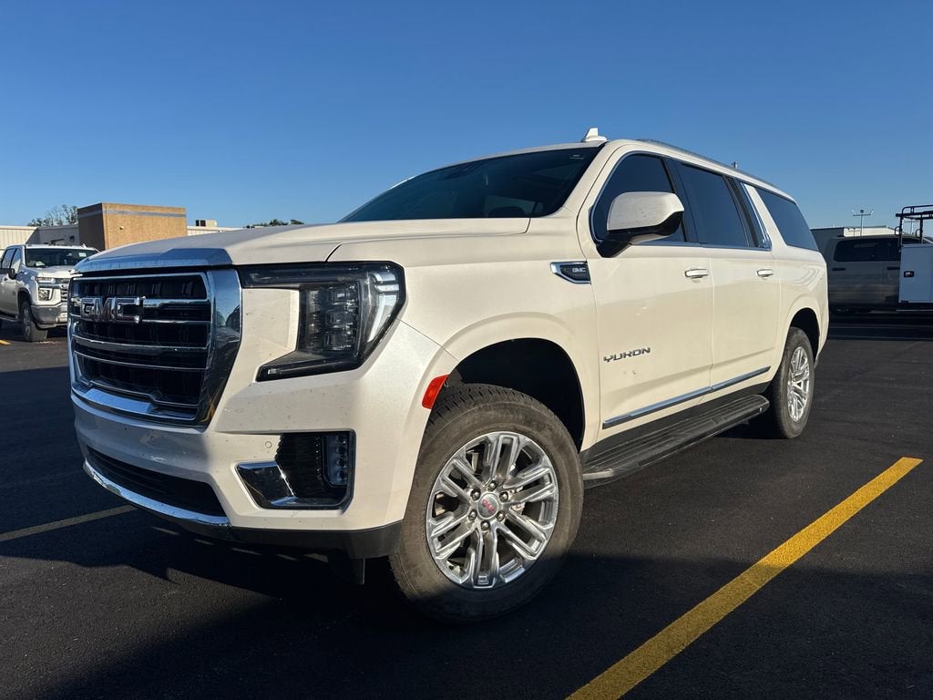 2023 GMC Yukon XL SLT