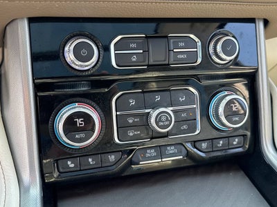 2022 GMC Yukon XL Denali