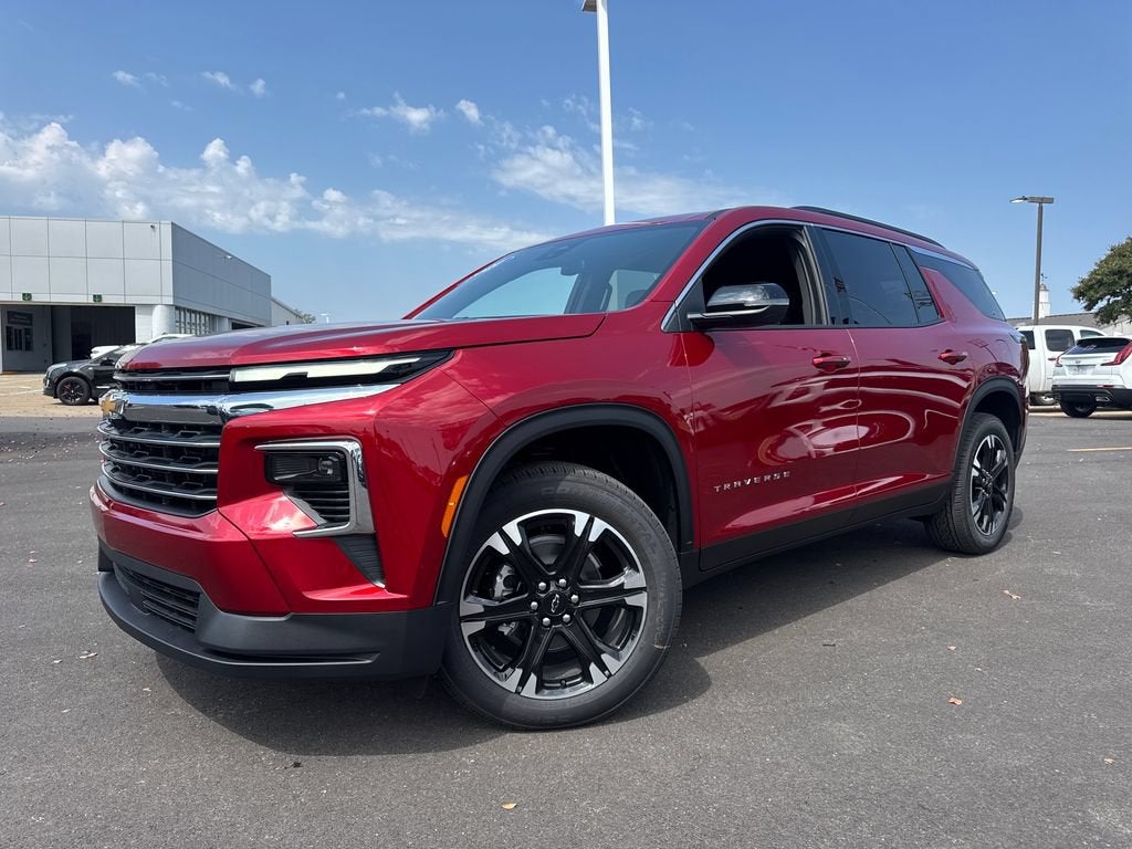 2027 Chevrolet Traverse LT