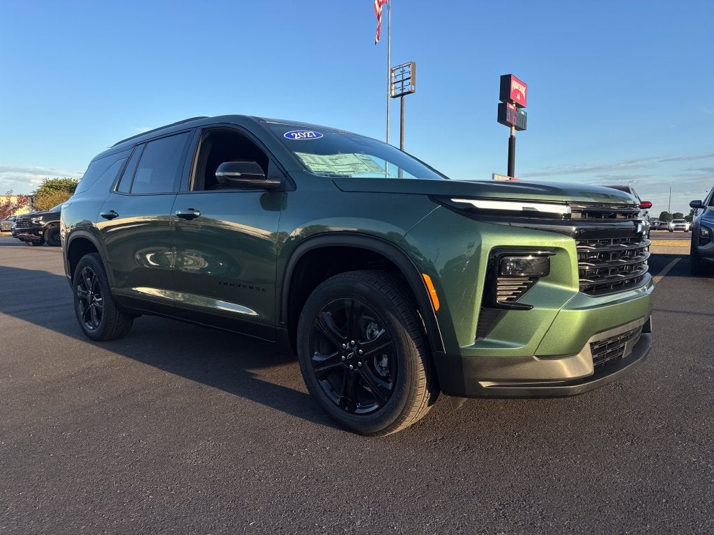 2027 Chevrolet Traverse LT