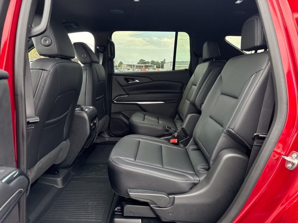 2027 Chevrolet Traverse LT - Photo 11