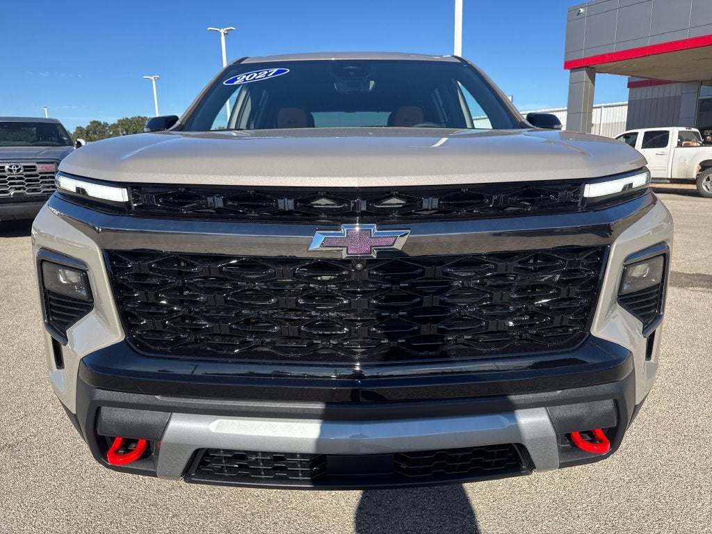 2027 Chevrolet Traverse Z71 - Photo 10