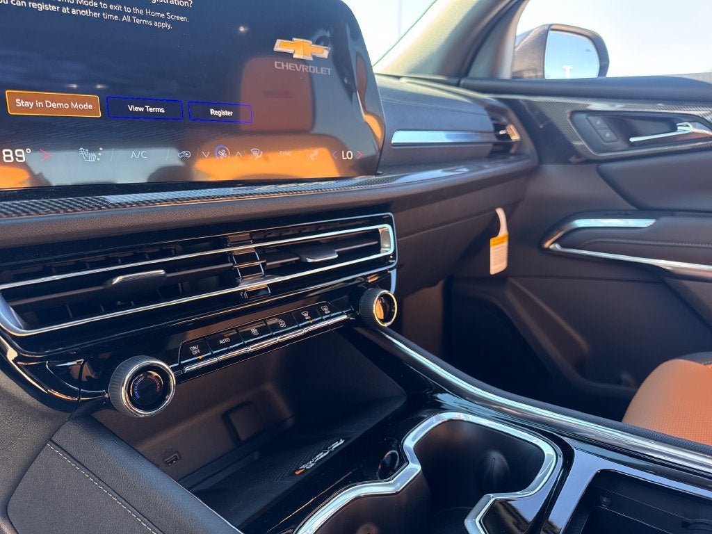 2027 Chevrolet Traverse Z71 - Photo 17