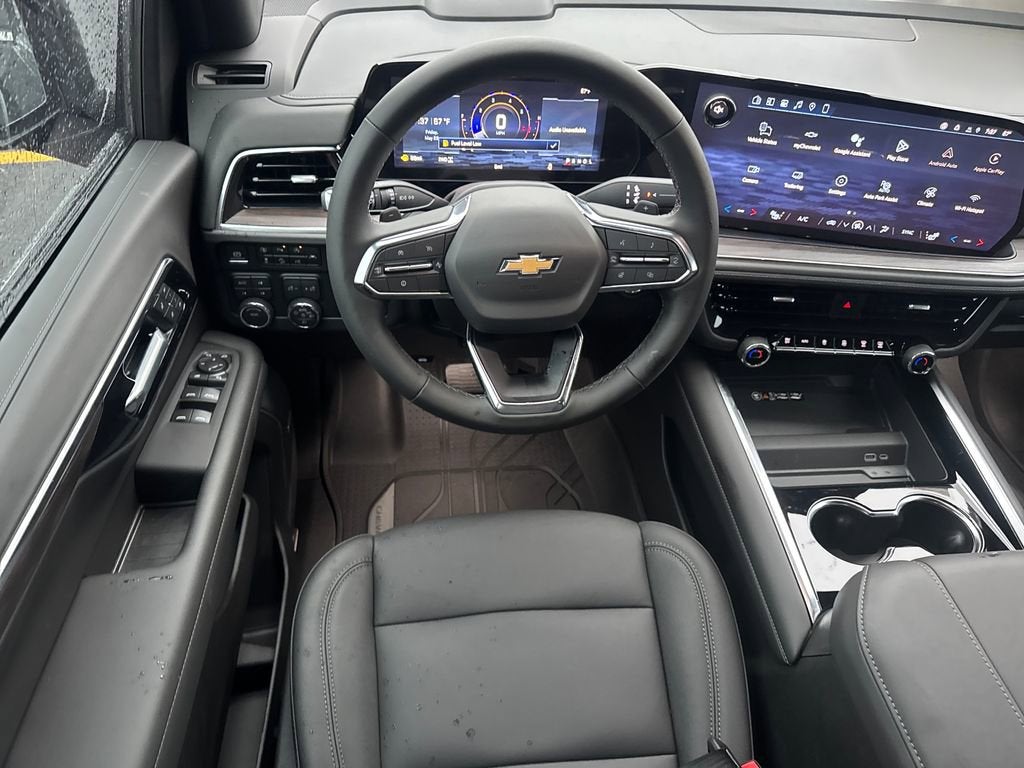 2026 Chevrolet Suburban LT - Photo 16