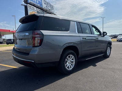 2022 Chevrolet Suburban LT