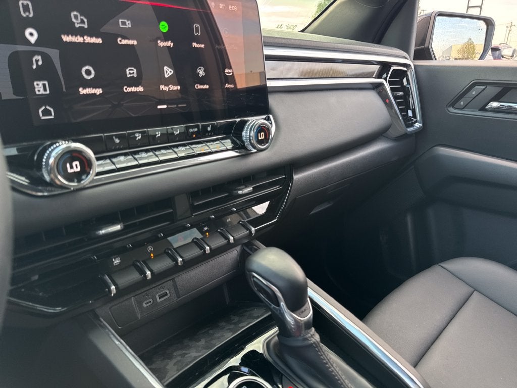 2025 GMC Canyon Elevation