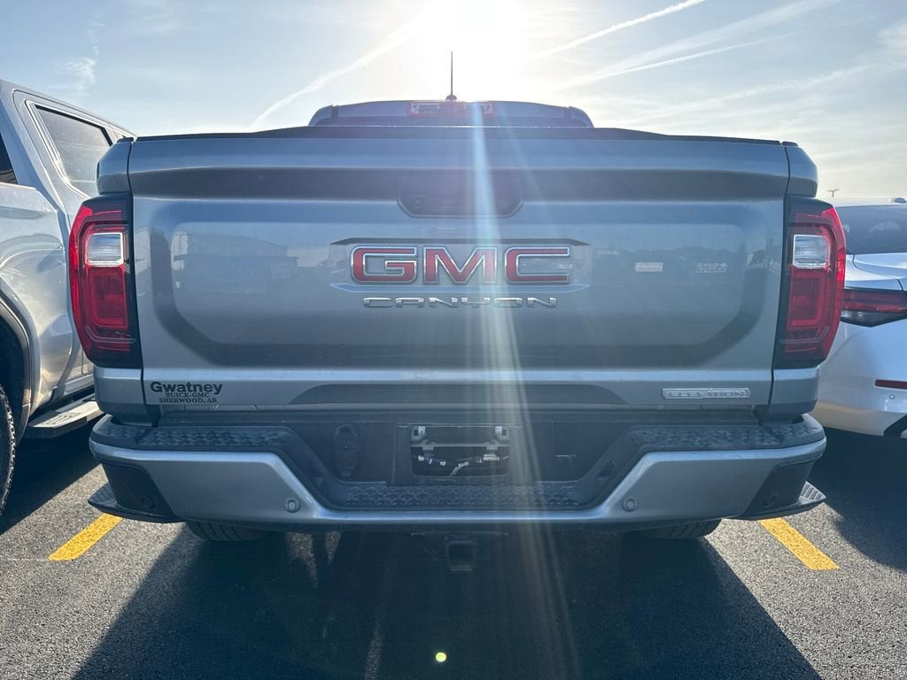 2025 GMC Canyon Elevation