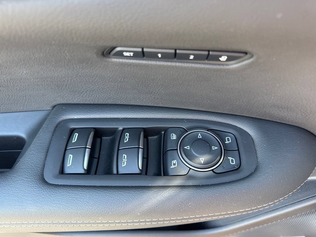 2024 Cadillac XT6 Luxury