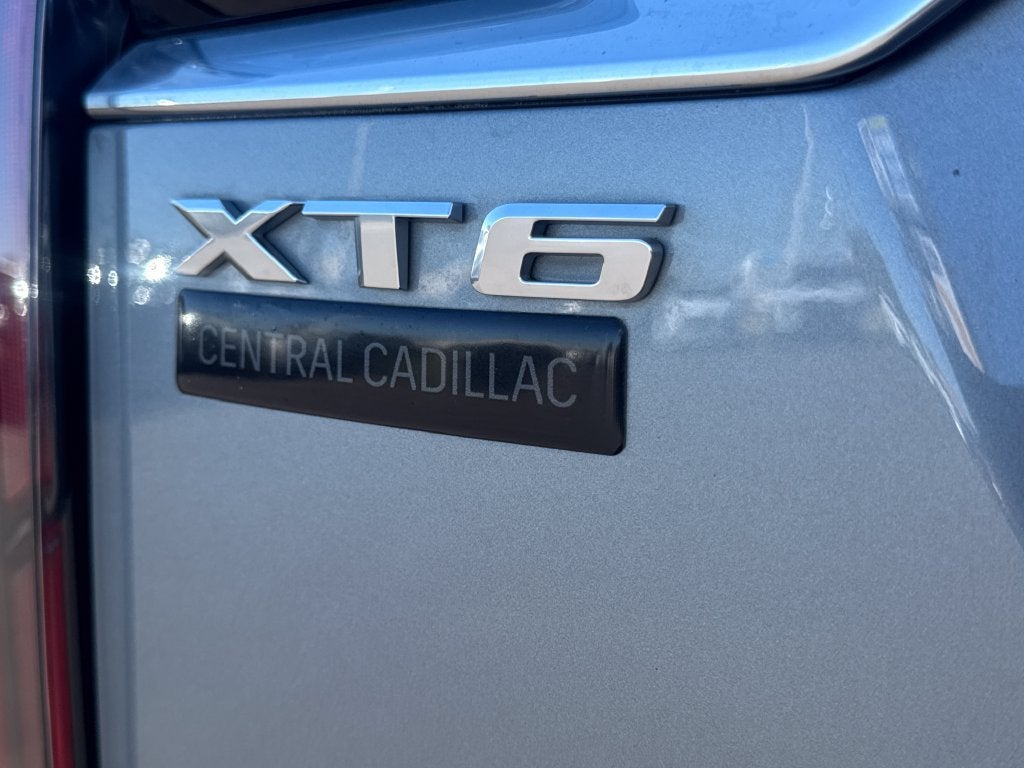 2024 Cadillac XT6 Sport