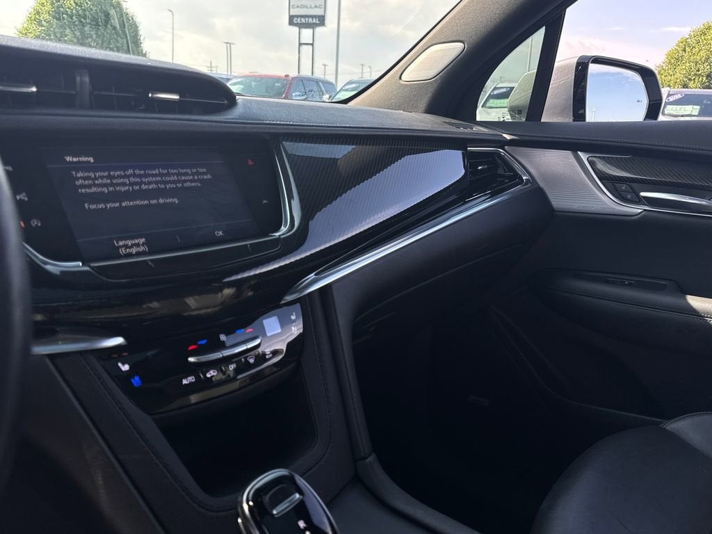 2023 Cadillac XT6 Sport