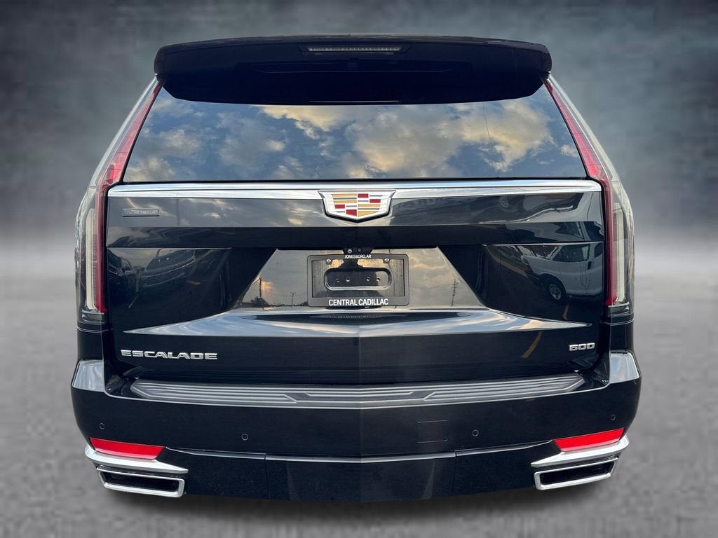 2022 Cadillac Escalade ESV Premium Luxury