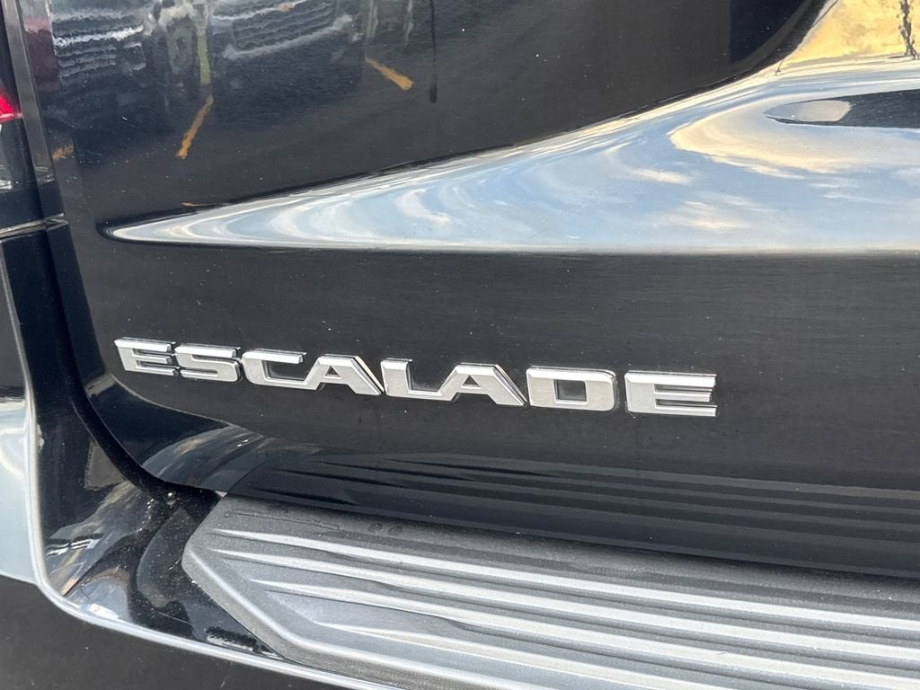 2022 Cadillac Escalade ESV Premium Luxury